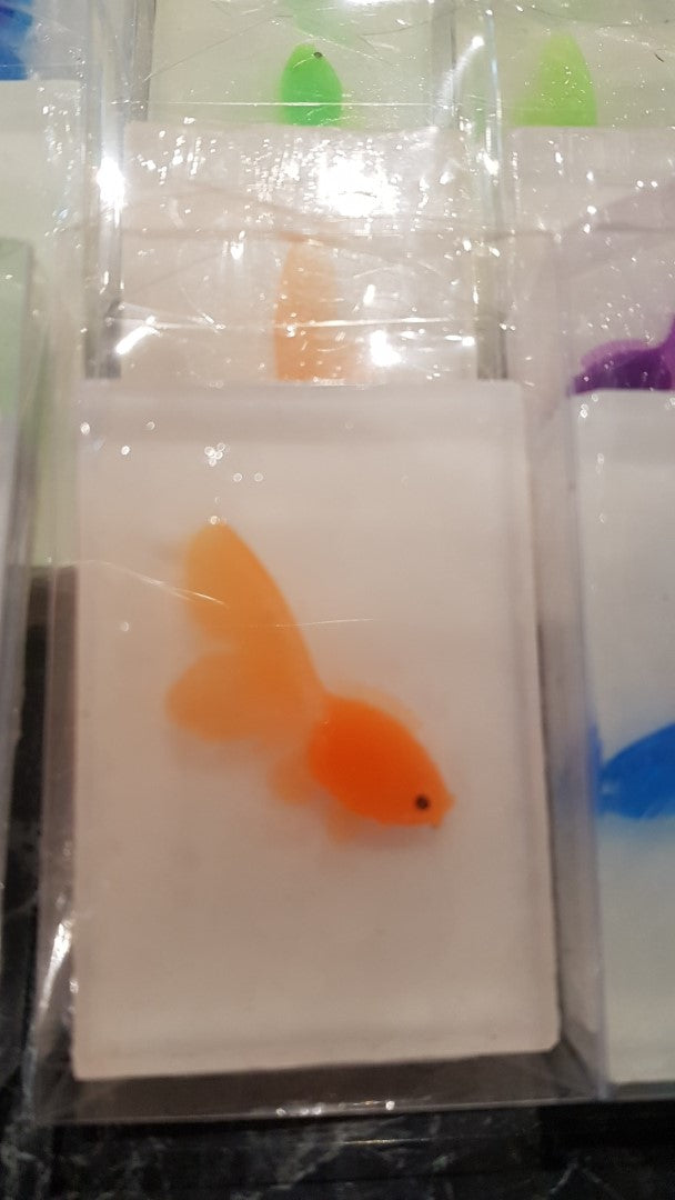 GOLDFISH Toys / Embeds - Plastic Style TRANSPARENT