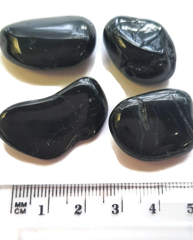 Garnet Tumbled polished