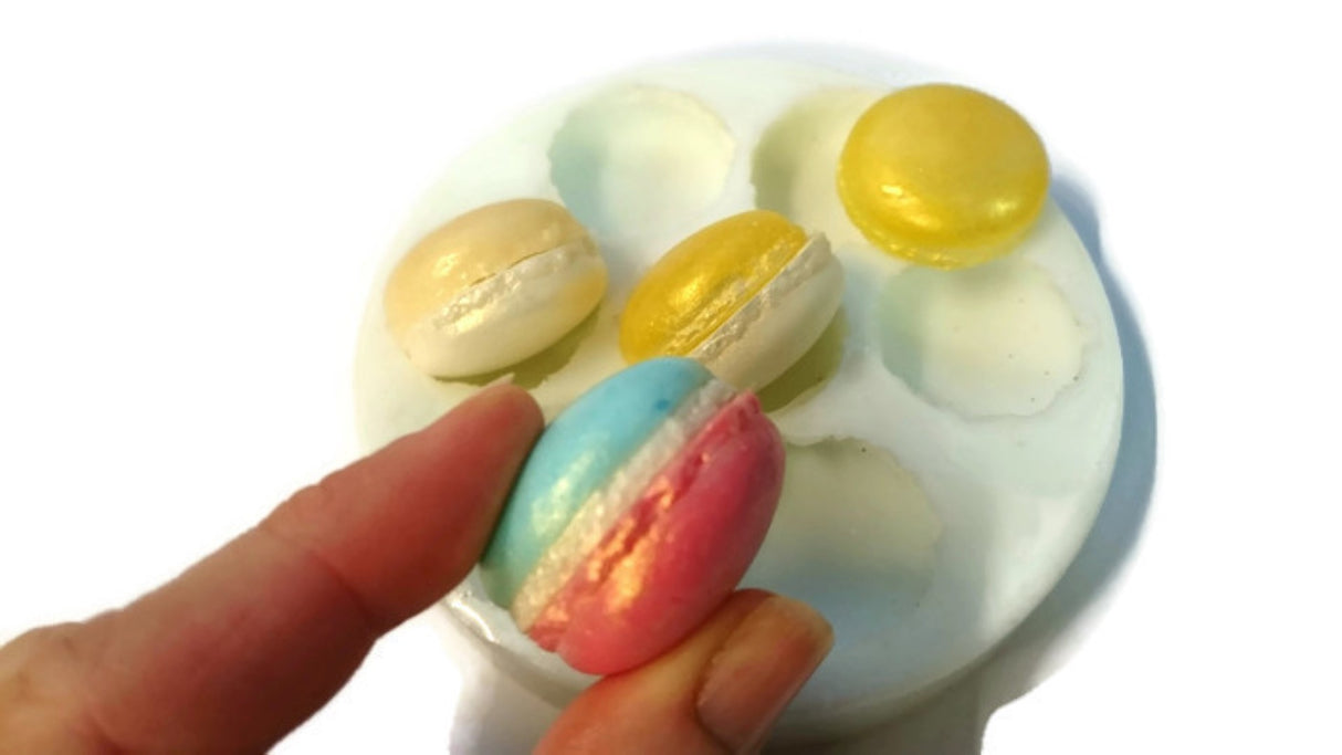 Macaron Small (24 Cavities) Silicone Mould