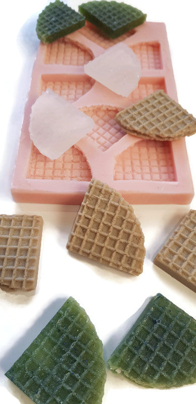 Waffle Wafer Quarter Biscuit Silicone Mould (8 Cavities)