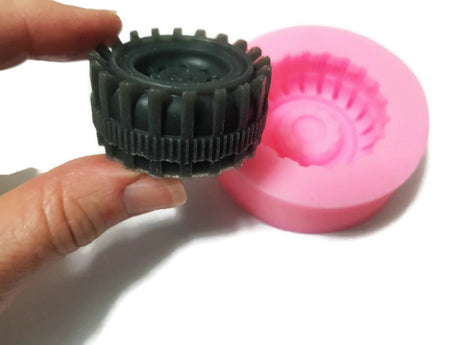 Wheel Tyre Silicone Mould (Middle Sized)